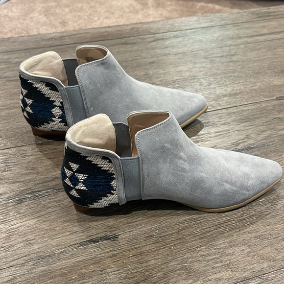 Unique Ankle Boots - Picture 5 of 8